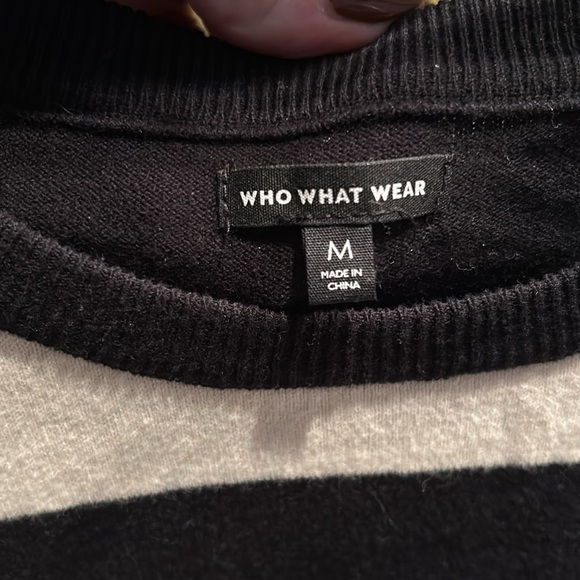 Black and cream striped Sweater - Picture 2 of 3